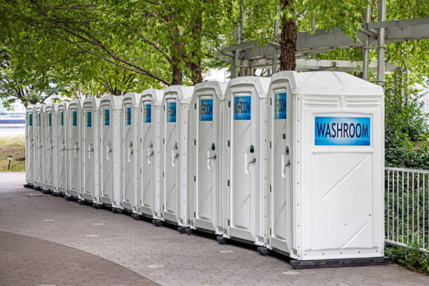 Portable Toilet Options We Offer in Parkland, WA